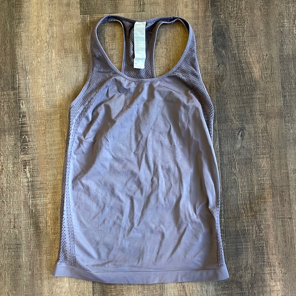 Fabletics mauve workout tank size M